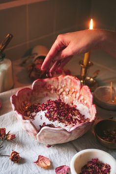 Herbal Bath Aesthetic, Holiday Self-care, Milk Flower Bath, Milk Bath Aesthetic, Flower Bath Aesthetic, Milk Bath With Flowers, Love Bath Ritual, Flower Milk Bath, Holiday Mental Health