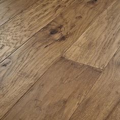 an image of wood flooring that looks like it has been cleaned and is ready to be used