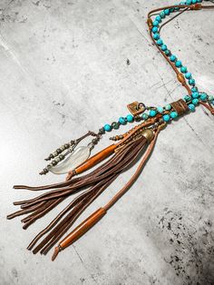 Turquoise Clutch Necklace Horn and Deerskin Tassel. Hand crafted by Amy Kaplan. Amy is a truly talented artisan who has been hand crafting high quality custom jewelry for cowgirls with discriminating taste. You'll have a unique custom piece of western jewelry that stands out from the crowd. Turquoise, golden and olive horn beads with natural horn feather shaped pendant and deerskin tassel. Cowgirl Jewelry, Deer Skin, Western Jewelry, Country Outfits, Style Statement, Style Jewelry, Western Style, Country Girls, Bourbon