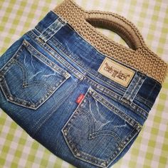 Popular Crochet Patterns, Jean Upcycle, Denim Bags From Jeans, Återvinna Jeans, Denim Upcycle, Diy Bags Jeans, Projek Menjahit