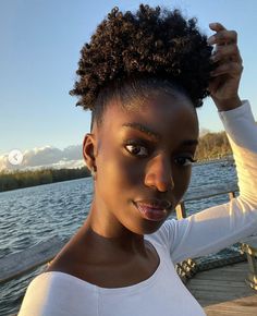 4c Afro Puff Hairstyles, Hairstyle Natural Hair 4c, Puff Balls Hairstyle Natural Hair, High Puff Natural Hair 4b, Slick Puff On 4c Hair, 4c Hair High Puff, Big Afro Puff, Natural Hair 4c, Hairstyle Natural Hair