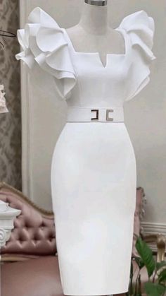 White Cocktail Dress Classy, Prom Dresses Midi Length, Cocktail Dress Classy Elegant, Dress White Short, Prom Dress White, Short Evening Dress, Gaun Fashion, Elegant Dresses Classy, Evening Dresses Short