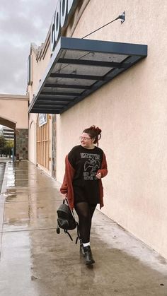 Earthy Alternative Aesthetic, Midsize Outfits Fall Grunge, Edgy Rainy Day Outfit, Band Tshirt Outfit Winter, Fall Alternative Outfits Midsize, Alt Fall Outfits Plus Size, Art Inspired Outfits, Dark Feminine Outfits Midsize, Autumn Alternative Outfits