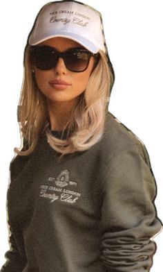 Trendy Fleece Sweatshirt For Sports, Sporty Logo Print Sweatshirt For Leisure, Sporty Sweatshirt With Logo Print For Leisure, Womens Sweatshirts, Nice Cream, Sweatshirt Vintage, Embroidered Sweatshirts, Vintage Sweatshirt, Country Club