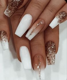 Gold Glittery Nails, Nails Dipped, Glittery Nails, Glamorous Nails, Dipped Nails, Christmas Nail, Fancy Nails