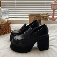 Color: Matte, size: 38 Platform Leather Shoes, Gryffindor Outfit, Mary Jane Shoes Heels, Mary Jane High Heels, Designer High Heels, Leather Loafer Shoes, Chunky Shoes, Super High Heels, Platform Loafers