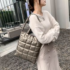 Brand Name: CCRXRQShape: Casual ToteMain Material: NylonOrigin: CN(Origin)Place Of Origin: ZHE JIANG ProvinceStyle: FashionInterior: Interior Slot PocketInterior: Cell Phone PocketOccasion: VersatileClosure Type: HaspGender: WOMENExterior: Silt PocketLining Material: PolyesterModel Number: 321100601Hardness: SOFTPattern Type: SolidSuitable For: Travel, Shopping and PartySupport: Wholesale and Drop Shipping Beige Tote, Travel Shopping, Crossbody Bags For Women, Lightweight Bag, Ladies Handbags, Black Tote, Quilted Bag, Brand Designer, Lady Dior Bag