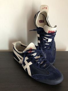 Sepatu Platform, Tiger Shoes, Quoi Porter, Funky Shoes, Shoe Inspo, Aesthetic Shoes, Onitsuka Tiger, Swag Shoes, Mode Inspo