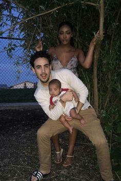 Beautiful interracial couple and their adorable son #love #wmbw #bwwm Interracial Couples Bwwm, Bwwm Couples, Interacial Couples, Mixed Couples, Interracial Couple