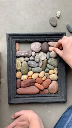 Koti Diy, Dekor Diy, Deck Decorating Ideas On A Budget, Rock Decor, Garden Art Diy