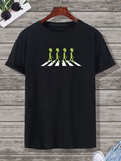 Mens Tshirt Design Ideas Graphic Tees, Mens Tshirt Designs, Men Tshirt Design Ideas, Men's Tshirt Design, Cool Shirt Designs, Mens Tees Fashion, Creative T Shirt Design, Best T Shirt Designs, Shirt Designs For Men