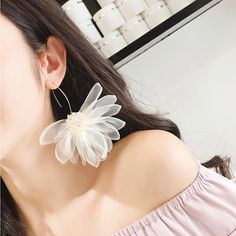 Bohemia Yarn Plant Women Dangle Earrings Flower Long Earrings For Women Drops Earrings Bohemian Earrings Color: Metal: White. White Flower Earring, Geode Jewelry, Geode Earrings, Organza Flowers, Gem Earrings, Wedding Accessories Jewelry, Floral Pendant, 31 Days, Stylish Earring