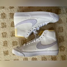 Nike Blazer Mid '77 Estr Boys Size 6.5, Women’s Size 8. Color: White/Oxygen Purple/Coconut Milk, New With Box, Never Worn. Super Cute Gingham Detail And Light Lavender Color Soles. Perfect For Spring! Nike Waffle Trainer, Jordan 1 Mid White, Nike Blazer Mid 77, Nike Waffle, Nike Blazer Mid, Pink Running Shoes, Nike Blazers Mid, Light Lavender, Nike Air Max For Women