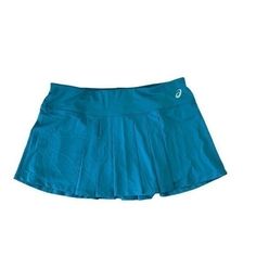 Bring A New Sense Of Style To The Court With The Asics Women’s Cloud Skort For Tennis Players. 100% Polyester. 143631. Approx Measure: Waist 16.5” Length 13” Smoke Free Home!!!! # 77 C2 Casual Blue Sports Skort, Casual Blue Tennis Skirt For Sports, Fitted Blue Tennis Skirt For Sports, Fitted Blue Skort For Sports, Blue Sports Skirt Short Length, Blue Short Sports Skirt, Blue Fitted Sports Skirt, Blue Tennis Skirt For Sports, Blue Sports Skort With Pockets