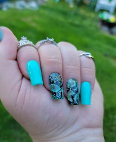 Snake Print Nails Luxury Press on Nails Fake Nails Glue on Etsy Snake Nail Design, Funny Football Quotes, Snake Print Nails, Nails With Charms, Snake Nail, Nails Charms, Luxury Press On Nails, Red Snake