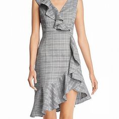 Aqua Women's Dress Gray Size Xs Plaid Ruffled V-Neck Fit & Flare Color: Grays Size Type: Regular Size (Women's): Xs Neckline: V-Neck Pattern: Plaid Sleeve Length: Sleeveless Style: Fit & Flare Occasion: Workwear Dress Length: Knee Length Material: Polyester Lined: Yes Zipper: Back Zipper Polyester I'm Xs But This Is A Little Loose On Me. Notes: Final Sale No Return, No Exchange Thank You!! Floral Ruffle Dress, Lace Bodycon, Ruffle Midi Dress, Aqua Dress, Blouson Dress, Leopard Dress, Flare Mini Dress, Floral Blue Dress, Mini Cocktail Dress