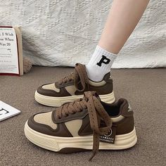 Color: Brown, black; Shoe Size: 35, 36, 37, 38, 39, 40 Branded Shoes, Clothing Reference, Kawaii Shoes, Casual Sneakers Women, Quick Outfits, Korean Casual, Sneakers Women, Swag Shoes, My Fashion Style