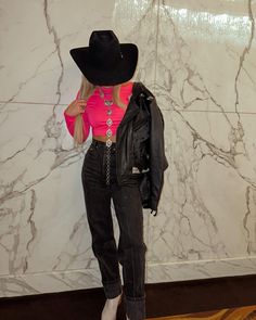 Punchy Western Outfits Concert, Nfr Night Outfits, Nfr 2022 Outfits, Nfr Fashion 2023, Vegas Nfr Outfit Ideas, Nfr Outfits For Vegas, Punchy Western Outfits, Metal Outfit