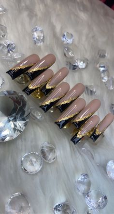 French tips Gold foil  Non-acrylic Short- Medium- Long Please specify in Personalization  ------------------ Includes:  (2) Nail Files (2) Adhesive tabs Cuticle pusher  KDS Nail Glue Nail buffers Alcohol pad Cuticle oils Free Lashes (Per Order) Rose Gold And Black Acrylic Nails, Gold And Black French Tip Nails, Nude Nails With Gold Design, Golden Birthday Nails, Black Gold Nails Designs, Black And Gold French Tip Nails, Gold And Black Nails Acrylics, Black And Gold Nails Design, Black And Gold Stiletto Nails