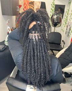 Baddie Braid Hairstyles, Haircut Design, Hair Styles Ideas, Beautiful Dreadlocks, Short Locs Hairstyles, Faux Locs Hairstyles, Dreadlock Style, Braids Hairstyles Pictures, Styles Ideas