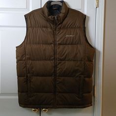 Eddie Bauer Brown Eb650 Down Puffer Vest Sz Xlt Nwot Fabric 100% Polyester Measurements Lying Flat Are Chest Underarm To Underarm 27" Length 31" Located Bin 146 Sleeveless Brown Outerwear For Outdoor, Classic Sleeveless Outerwear For Outdoor, Casual Brown Outerwear For Hiking, Camping Vest, 80’s Men, Navy Blue Vest, Eddie Bauer Jacket, Quilted Puffer Vest, Red Vest