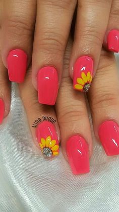 Bright Pretty Nails, Royal Blue Flower Nail Designs, Sns Summer Nails 2023, Cute Summer Gel Nails Designs, Bright Nails With Flowers, Sunflower Pedicure Ideas Toenails, Nail Ideas May 2024, Coral Nails With Flower Design, Happy Summer Nails