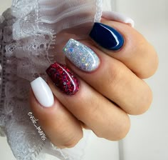 Shellac Nails Designs, Bright Nail Ideas, Shellac Ideas, 4th Of July Nail Designs, July Nail Designs, Rose Gold Nails Glitter, Nail Ideas Short, Shellac Nail Designs, 4th Of July Nail