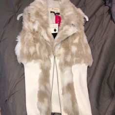 Faux Fur. Size Medium Color : Ivory Never Worn. Still With Tags White Casual Outerwear With Faux Fur Trim, Casual White Outerwear With Faux Fur Trim, White Faux Fur Trim Outerwear For Fall, White Outerwear With Faux Fur Trim For Fall, Chic White Outerwear With Faux Fur Lining, White Faux Fur Outerwear For Cold Weather, Trendy White Outerwear With Faux Fur Lining, Chic White Faux Fur Outerwear, White Faux Fur Trim Outerwear