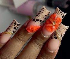 Leopard Nails Designs, Tiger Print Nails, Animal Print Nail Designs, Hippie Nails, Punk Nails, Classy Acrylic Nails, Animal Print Nails