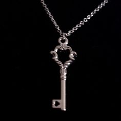 Handmade, Tibetan Silver Key Charm, With Victorian Design. 16" Sterling Silver Chain Goth Aesthetic Accessories, Infinite Jewelry, Dark Accessories, Silver Key Necklace, Key Charm Necklace, Digital Wardrobe, Badass Outfit, Alt Clothes, Pendant Diamond