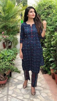 Palazzo Party Wear, Frock Style Kurti, Plazzo Set, Stitched Kurti, Indian Bridesmaid Dresses, A Line Kurti, Readymade Salwar Kameez, Kurti Palazzo, Frock Style