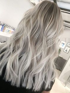 Platinový Blond, Ash Blonde Hair Balayage, Ice Blonde Hair, Lowlights Blonde, Ash Blonde Hair Colour, Silver Blonde Hair, Ash Hair Color