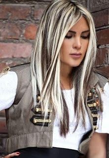 black to blonde hair Chunky Blonde Highlights, Highlights For Dark Brown Hair, Platinum Blonde Highlights, Medium Brown Hair, Dark Hair With Highlights, Brown Hair With Blonde Highlights, Gray Hair Highlights, Blonde Hair With Highlights, Hair Color Highlights