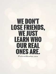 Inderdaad...als ze zogezegd jou vrienden zijn...maar wel via via te weten moet komen dat ze zwanger zijn...trouwen.. etc.  Fake friends..we don 't need them. Positive Affirmations For Success, True Friends Quotes, Motivation Positive, Quotes Friendship, Short Inspirational Quotes, Bff Quotes