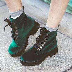 Step up your style game with these trendy Green Velvet Combat Boots. Featuring a round toe, lace-up design, and comfortable booties, they are perfect for fashion-forward women who love edgy looks. Color: Green Material: Velvet Heel Type: Chunky heel Heel height: 1.57" / 40 mm approx Product measurements were taken using size 8. Please note that measurements may vary by size. Toe: Round toe Lug sole design Lace-up design Handcrafted US sizing. Fits true to size. Spring Outfit Women, London Winter Fashion, Graduation Shoes, Winter Mode Outfits, Fall And Winter Fashion, Street Style 2017, Velvet Boots, Green Retro, London Street Style