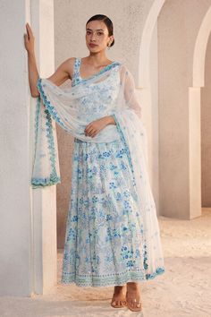 Buy Periwinkle Suit Set - White from Anita Dongre's Kurta Sets for Wom Anita Dongre Suits, White Indian Outfit, Kurta Sets For Women Online, Designer Kurta Sets For Women, Bandhani Suit, Urban Chic Outfits, Partywear Suits, Kurta Sets For Women, Printed Suit