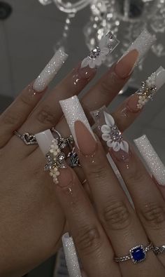 Nails Art Simple, Nail Art 2022, Nail Art For Short Nails, Art For Short Nails, Nail Art Inspo, Nails Art Ideas, Nail Art Tips