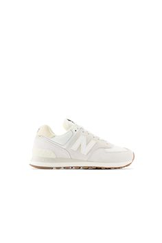 Womens Sneakers New Balance, Cute White Sneakers For Women, White Cushioned Sneakers For Everyday Wear, White Everyday Sneakers With Cushioned Footbed, White Cushioned Sneakers For Everyday Use, Classic White Everyday Sneakers, White Urban Sneakers With Boost Midsole, White High-top Athleisure Sneakers With Gum Sole, Aesthetic New Balance Shoes