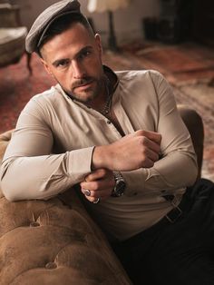 For this mens fashion shooting by by Renata Zazulak photography the german male model Timothy Charmant  is wearing a stylish oldschool menswear outfit with a shirt from Dis Cartel Collection. 
#classy.casual.menswear.outfits.men Casual Menswear Outfits, Menswear Outfits, Casual Menswear, Outfits Men