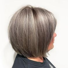 Brown Hair with Subtle Ash Gray Balayage Brown Hair Underneath, Transitioning To Gray Hair, Natural White Hair, Grey Hair Care, Grey Hair Looks, Grey Hair Dye, Hair 101