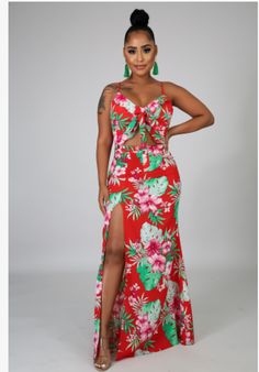 Floral maxi dress Front slight cut out Leg spilt Tropical Floral Dress With Belt, Tropical Maxi Dress Lulus, Formal Tropical Dress, Tropical Dress, Floral Maxi, Floral Maxi Dress, Doll Dress, Summer Time, What To Wear