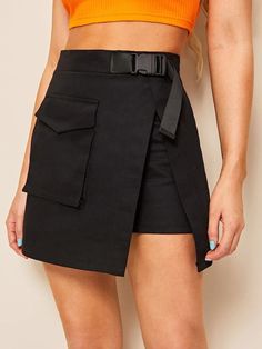 Celana Jogger Wanita, Summer Silhouette, Wrap Mini Skirt, Cargo Skirt, Women Cargos, Looks Chic, Bottom Clothes