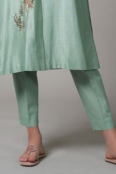 Green chanderi collared open front kurta with placement embroidery. Paired with a pant. - Aza Fashions Placement Embroidery, Jayanti Reddy, Anushree Reddy, Anamika Khanna, Diana Penty, Rohit Bal, Tarun Tahiliani, Luxury Sale, Pants Pattern