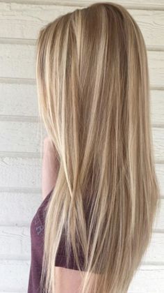 Honey Blonde Hair With Balayage, Dorty Blonde Hair With Blonde Highlights, Golden Blonde With Root Shadow, Blonde Highlights On Fair Skin, Dark Blond Hilights, Sun Kiss Blonde Hair, Dark Blonde Hair With Light Highlights, Highlights On Ash Blonde Hair, Blonde Melir Hair