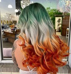 Perfect Curly Hair, Vivid Hair Color, Creative Hair Color, Dyed Hair Inspiration, Pretty Hair Color, Alternative Hair, Penteado Cabelo Curto, Halloween Hair, Colored Hair