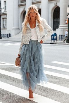 Allegro Ruffle Tulle Midi Skirt - Grey Blue – Groovy Mimi Tulle Skirt Outfit, Tulle Skirts Outfit, Tulle Midi Skirt, Style Upgrade, Skirt Outfit, Layered Skirt, Gray Skirt, Looks Vintage, Crop Jacket