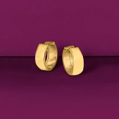 Ross-Simons - Italian 18kt Yellow Gold Huggie Hoop Earrings. 1/2". An alternative to studs, these huggie hoop earrings are reserved enough for everyday wear, while still maintaining the glamour of gold. Made in Italy. Hanging length is 1/2". Hinged post, 18kt yellow gold hoop earrings. Gold Huggie Hoop Earrings, Triple Hoop Earrings, Aquamarine Studs, Front Back Earrings, Gold Rope Chains, Gold Bead Necklace, Silver Jewellery Sets, Domed Ring, Huggie Hoop Earrings