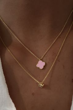 24k gold-plated enamel clover charm on a 14k gold-plated or 14k gold-filled chain. Necklaces are 16 inches in length with a 2 inch extender chain. Teen Jewelry Trends, Jewelry School, Pretty Vibes, Cute Necklaces, Clover Charm, Dope Jewelry, Clover Necklace, Jewelry Lookbook, Chain Necklaces