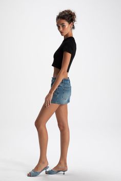 This retro mini skirt is a summer staple. The Chloe Rose Mini Skirt is a perfect wash. It has small rose designs on the pocket to give it a bit of style. Wear it on repeat. Mini skirt Rose diamond details Zipper in the front Dry clean only Chloe Rose, Rose Diamond, Round Neck Design, Small Rose, Summer Staples, On Repeat, Denim Mini, Caicos Islands, Denim Mini Skirt