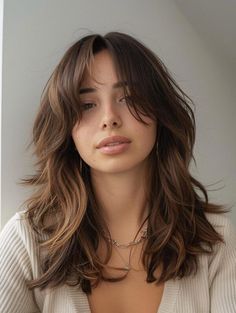 Haircut Ideas Layered Shoulder Length, Hair Cuts With Curtain Bangs Wavy, Long Layered Shag Haircut Curtain Bangs, Certain Bangs Medium Hair, Short Hair Inspo Color, Short Hair Below Shoulder, Over Shoulder Haircut, Mid Length Hair With Layers And Curtains, Wavy Hairstyles With Curtain Bangs